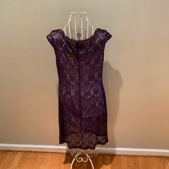 CONNECTED APPAREL Purple Lace Dress - Size 8 - Picture 3 of 6